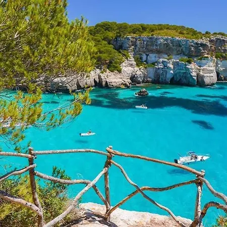 Miravent Terraza Y Jardin Frente Al Mar Menorca アパート *