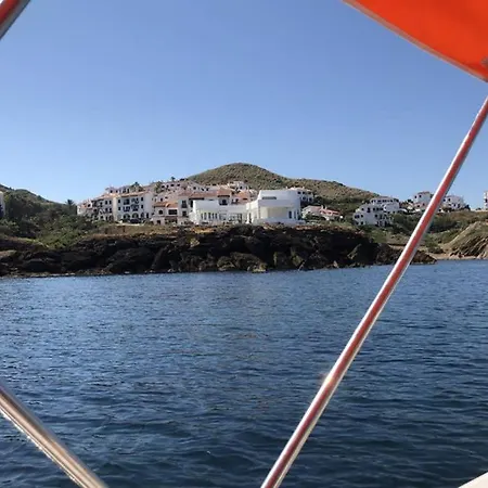 Miravent Terraza Y Jardin Frente Al Mar Menorca *