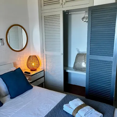 Apartment Miravent Terraza Y Jardin Frente Al Mar Menorca *