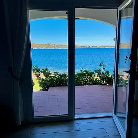 Apartamento Miravent Terraza Y Jardin Frente Al Mar Menorca